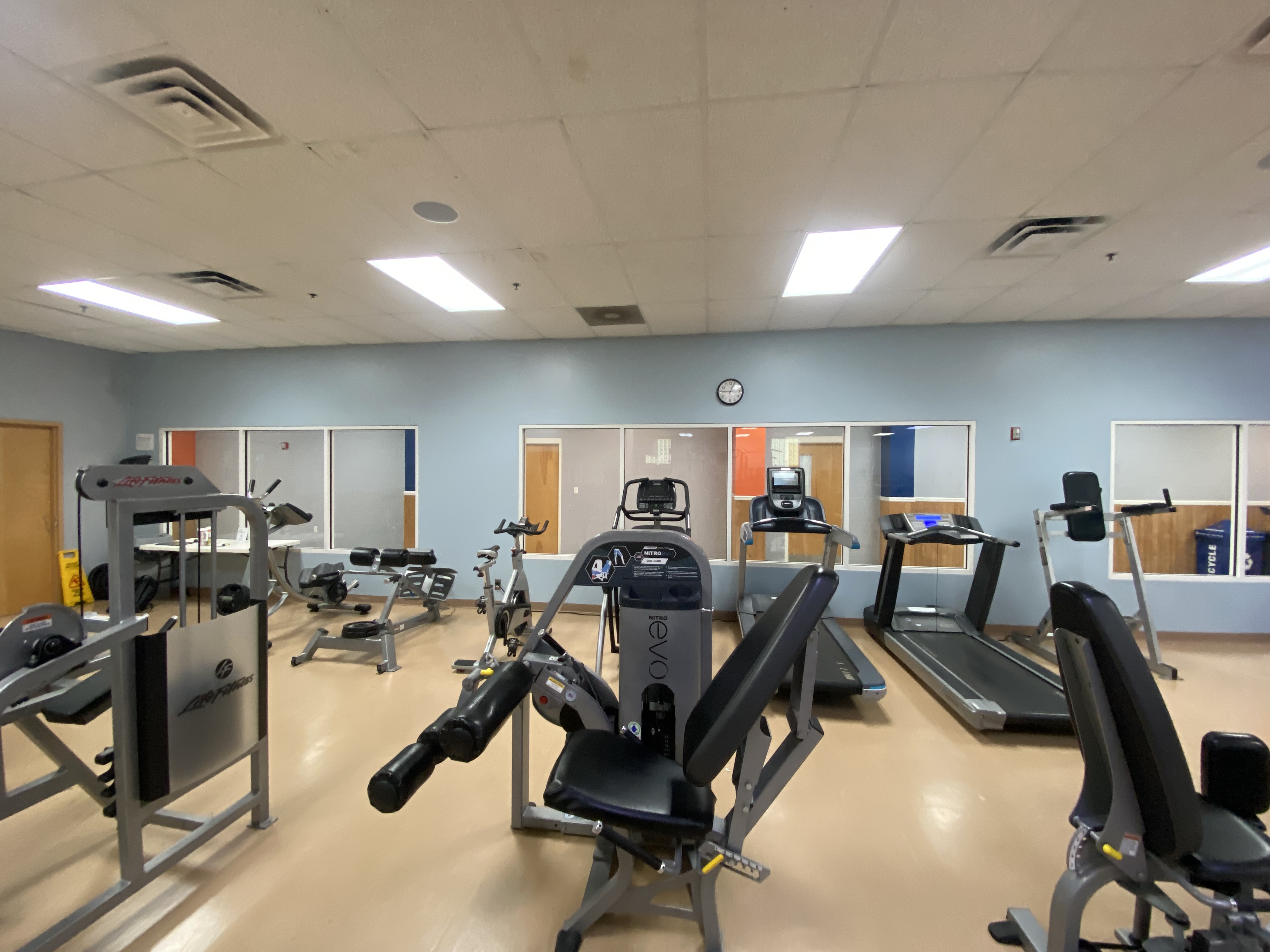 Cardio and machine area